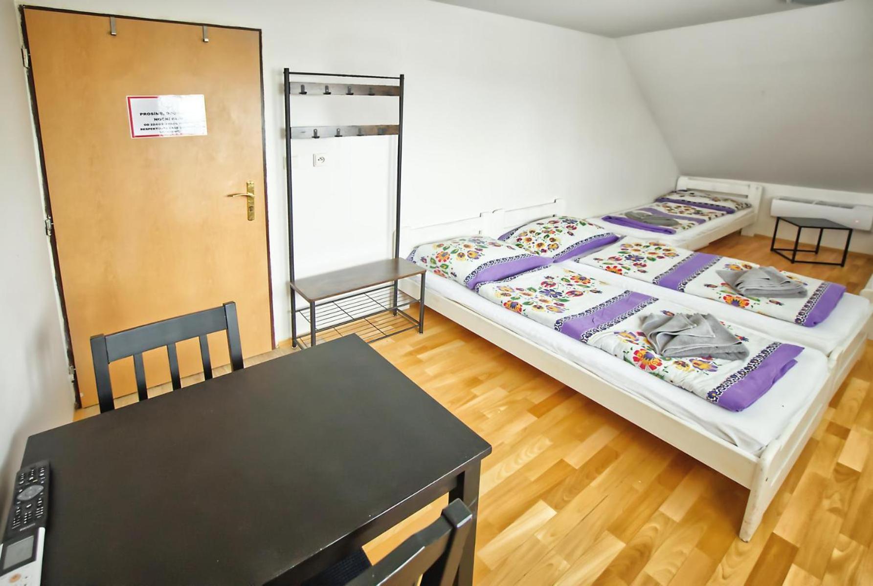 Penzion víno sklep U Palečků Zajeci Exterior foto